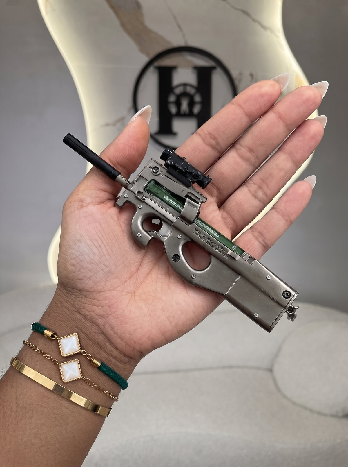 Hidden Mini Vault FN P90 Detachable Keychain Gun Metal